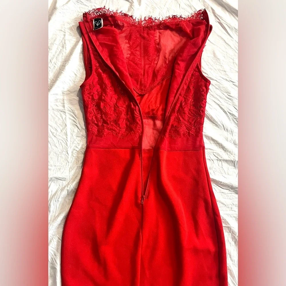 Windsor Elegant Red Lace Dress Size Small - Picture 10 of 13